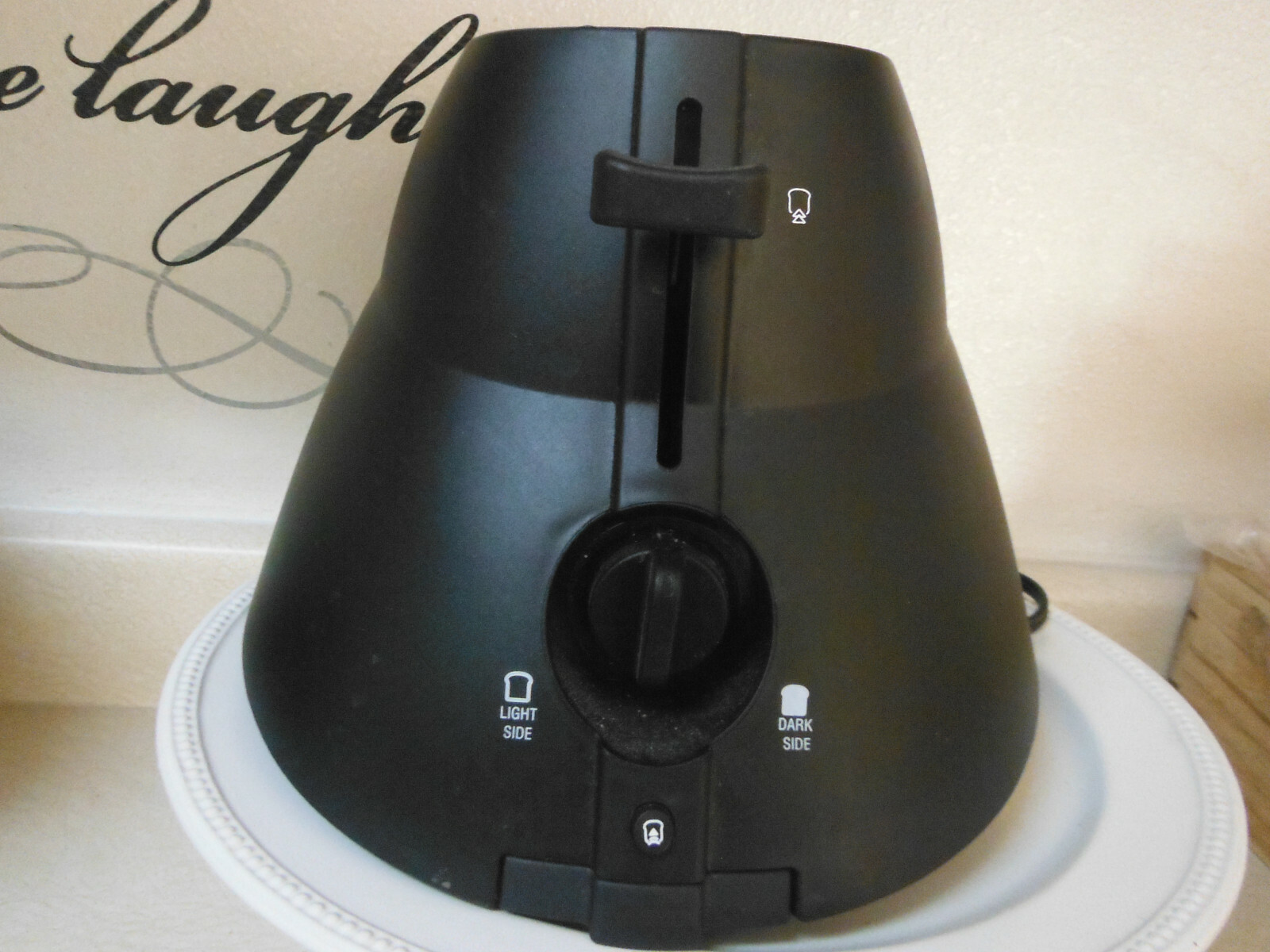 DARTH VADER 2 SLICE TOASTER BLACK LT SIDE/DARK SIDE