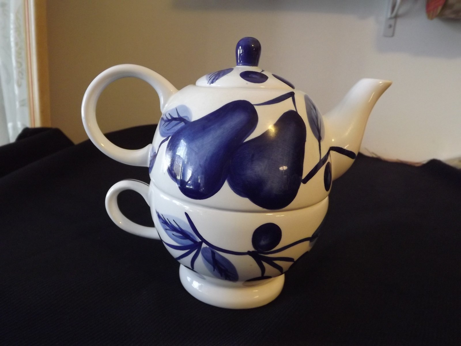 3 PC SET CERAMIC TEAPOT AND CUP STACKABLE U CHOOSE FRUIT or BLUE & WHITE