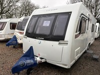 LUNAR LEXON 640 - TWIN AXLE - FIXED SINGLE BEDS + END WASHROOM + MOTORMOVER