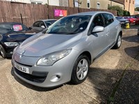 2011 Renault Megane 1.6 16V 110 Dynamique TomTom 5dr HATCHBACK PETROL Manual
