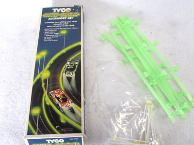 Vintage 1977 Tyco Nite-Glow Accessory Kit for HO scale electric racing set