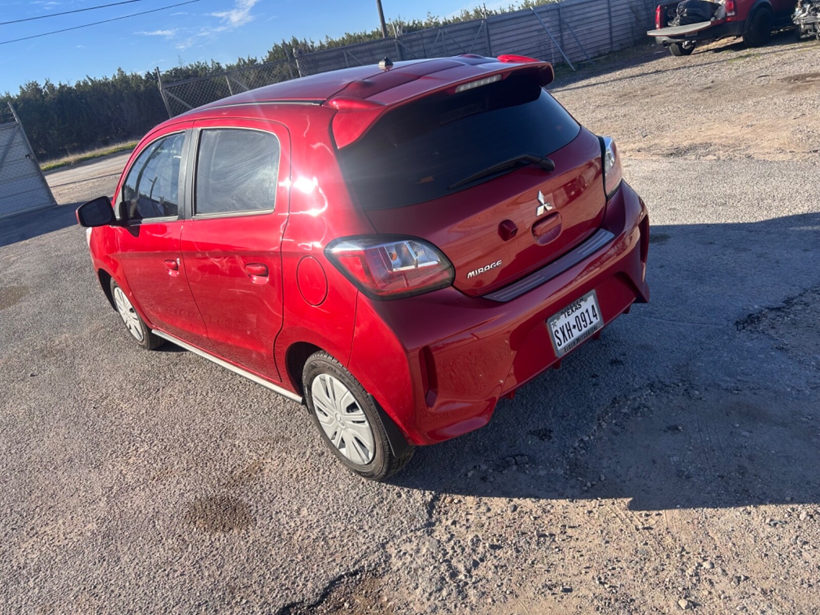 Owner 2023 mitsubishi mirage se hatchback 4-door 1.2l