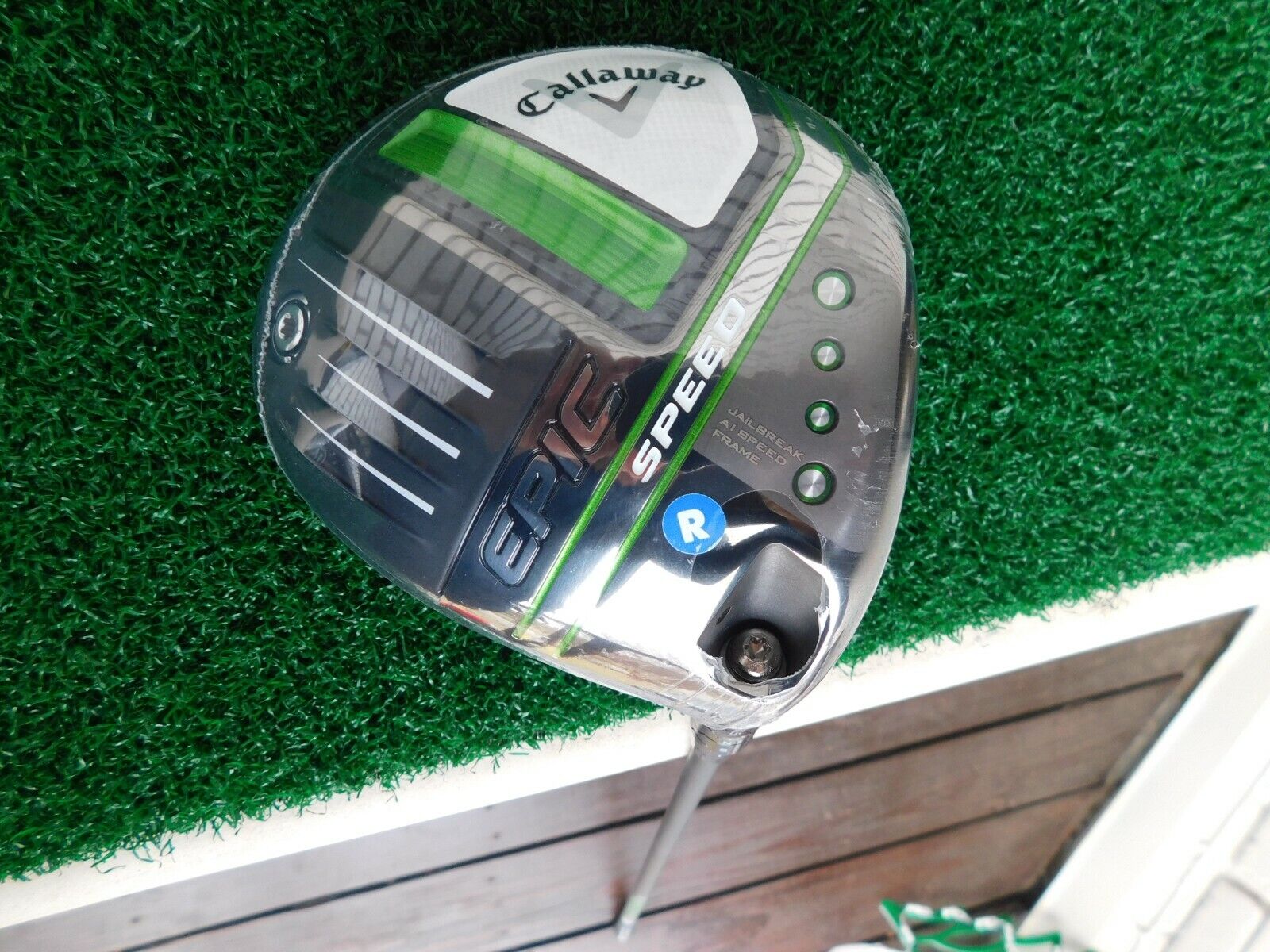 Titleist TSR3 21* 4-Hybrid w/ TENSEI 1K BLACK 85g Stiff Flex Titleist TSR3 21* 4-Hybrid w/ TENSEI 1K BLACK 85g Stiff Flex