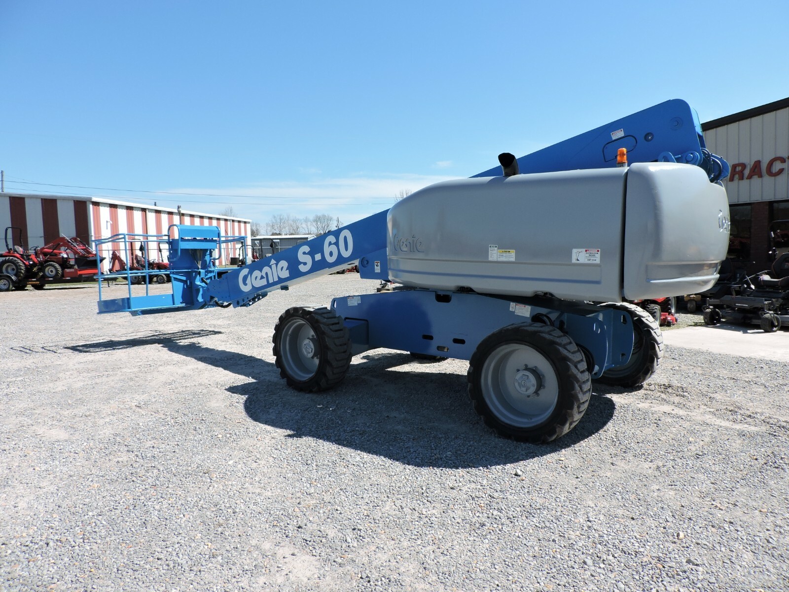 2006 GENIE S60 BOOM LIFT - 60' REACH - 4X4 - WATCH VIDEO - ONLY 2841 HOURS!!