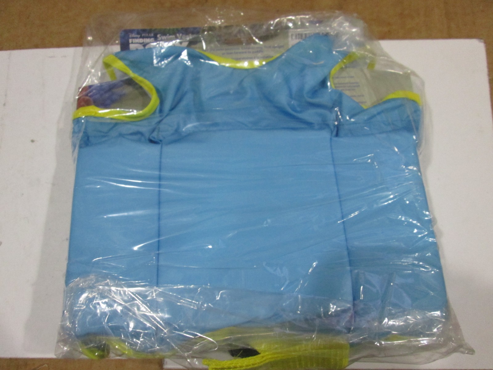 SwimWays Disney Finding Dory Swim Vest  BRAND NEW