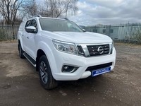 NISSAN NAVARA DOUBLE CAB TEKNA 2.3 dCi 2017 67 REG 114,000 MILES WHITE £9,995.00