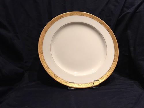 11 Minton for Tiffany & Co. Gold Encrusted 10.25