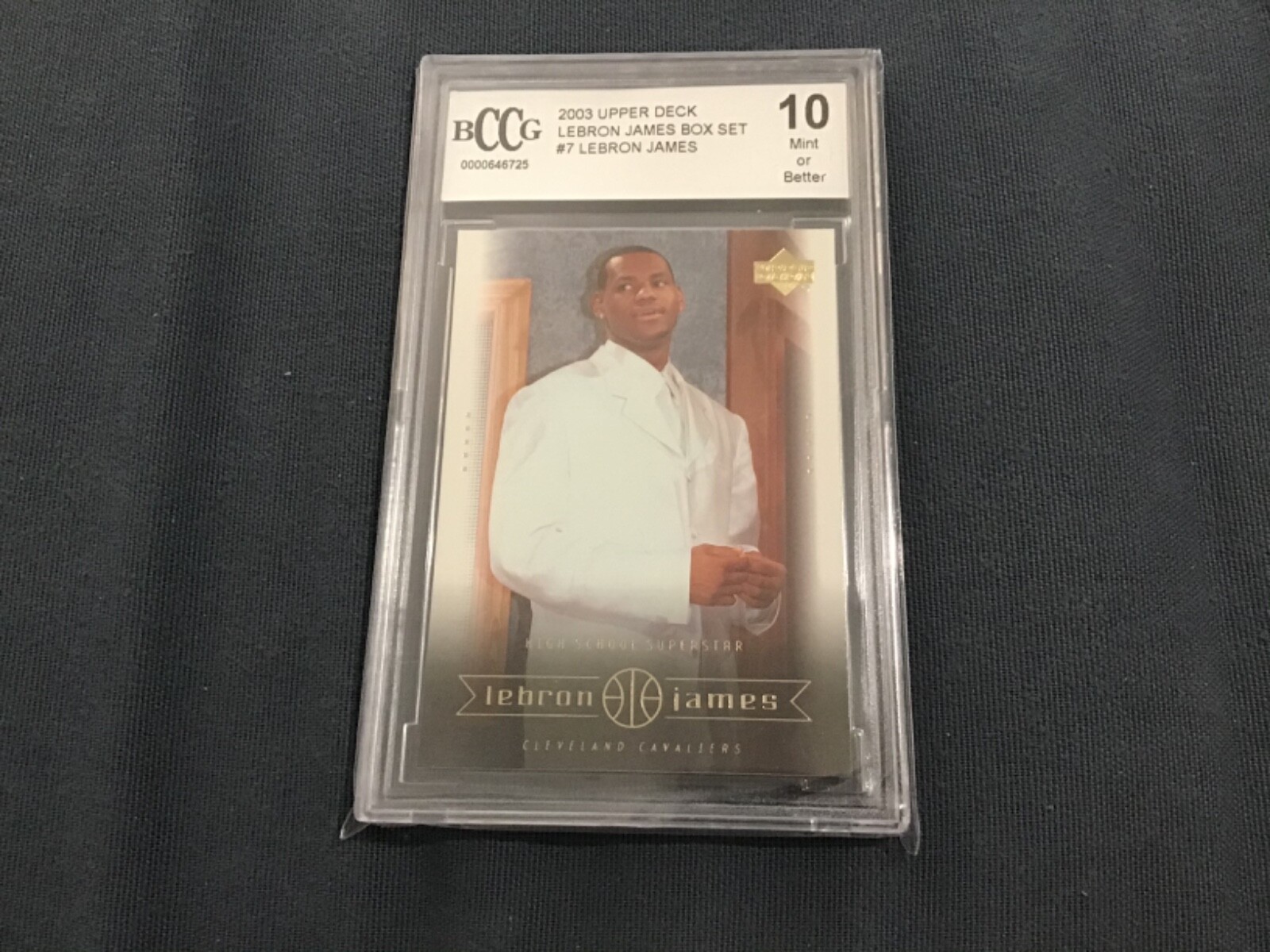 2003 UPPER DECK BOX SET LEBRON JAMES #7 ROOKIE RC GRADED BCCG 10 DRAFT SUIT