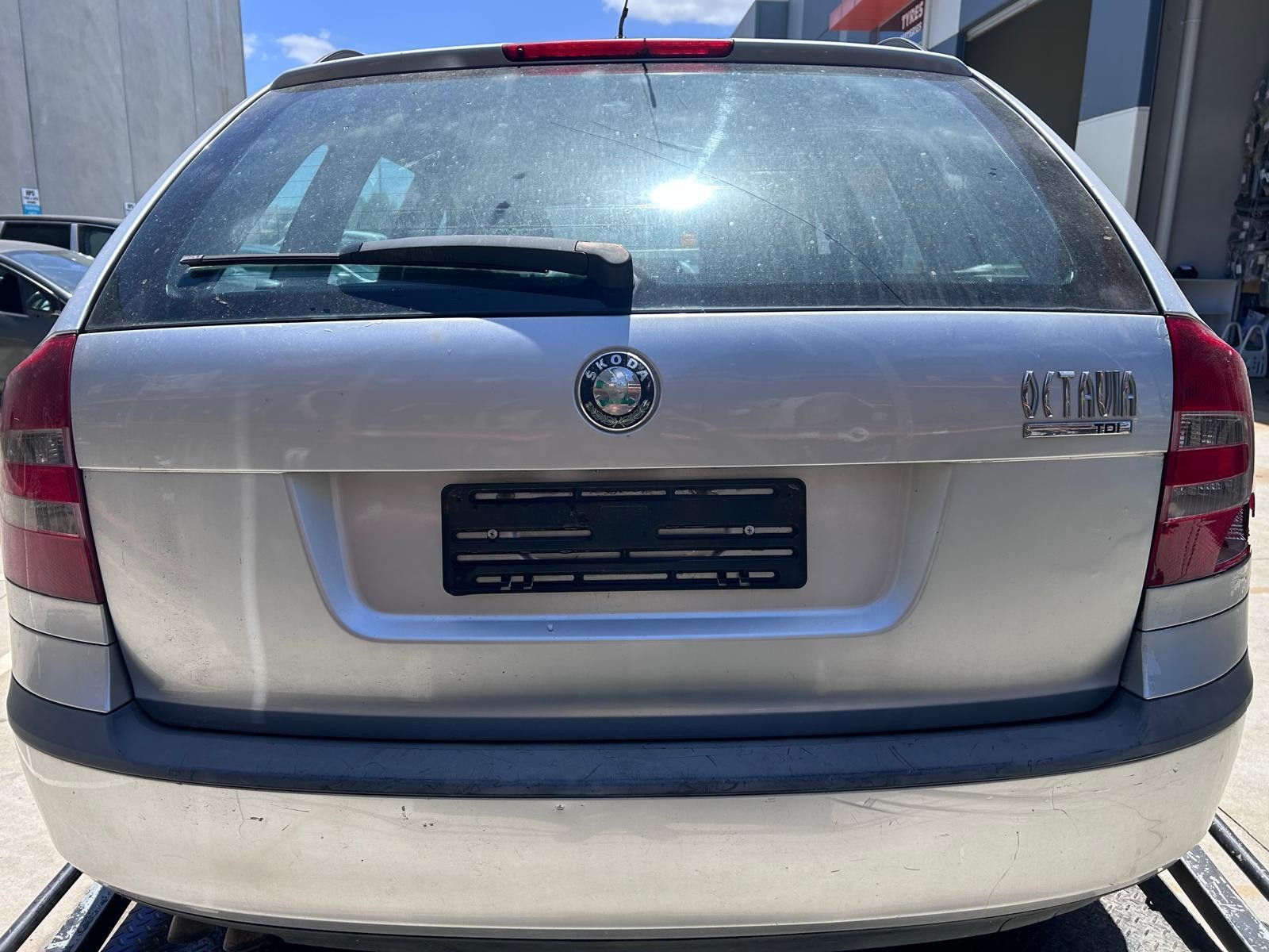 2008 Skoda Octavia SUN VISOR 1Z LH SIDE 01/04-10/13 image 7