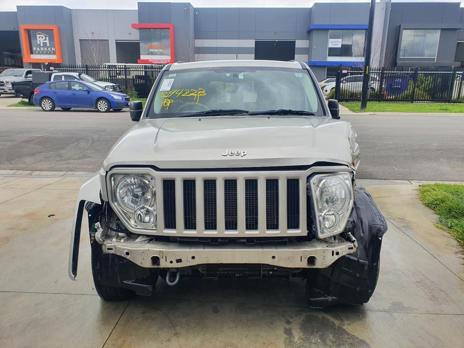 2009 Jeep Cherokee INTERIOR MIRROR KK 02/08-10/12 image 4