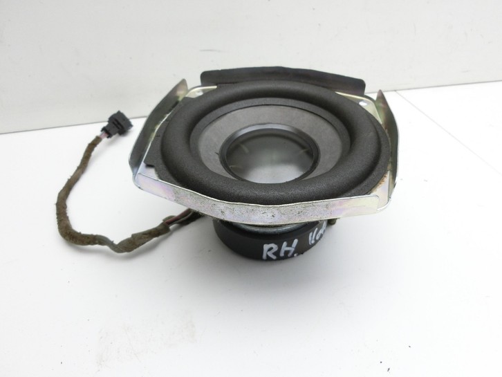 Audi A4 8E B7 04-08 Kombi Lautsprecher Rechts Hinten Orig. Bose für Kofferraum Audi A4 8E B7 04-08 12.07.2006 gebraucht Vorschau 2