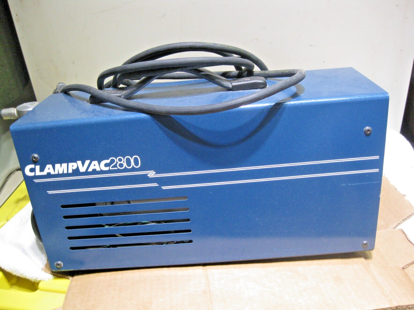 Clampvac 2800 Woodworking Laminate Vacuum Pump