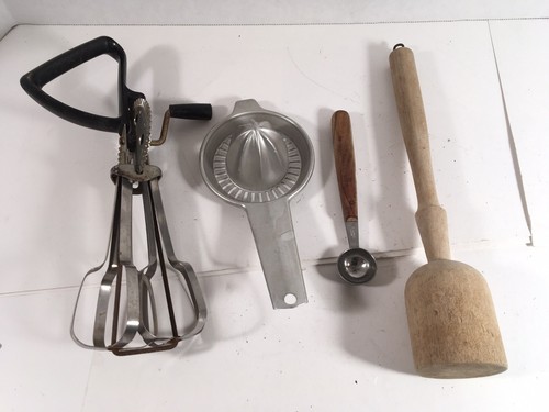 Lot of 4 Vtg Kitchen Utensils Ekco Egg Beater Foley Juicer German Melon Baller