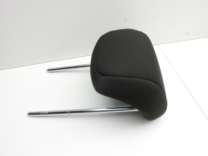 Opel Corsa E 14-19 Kopfstütze Rechts oder Links Hinten Opel Corsa E 14-19 03.01.2017 gebraucht Vorschau 2