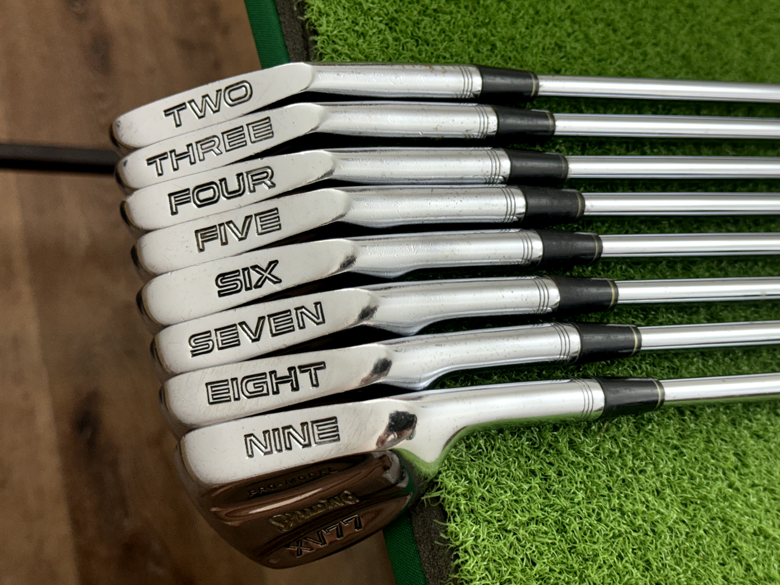Bridgestone Promodel Pitching Wedge Stiff Flex Steel Shaft Bridgestone Grip Bridgestone Promodel Pitching Wedge Stiff Flex Steel Shaft Bridgestone Grip