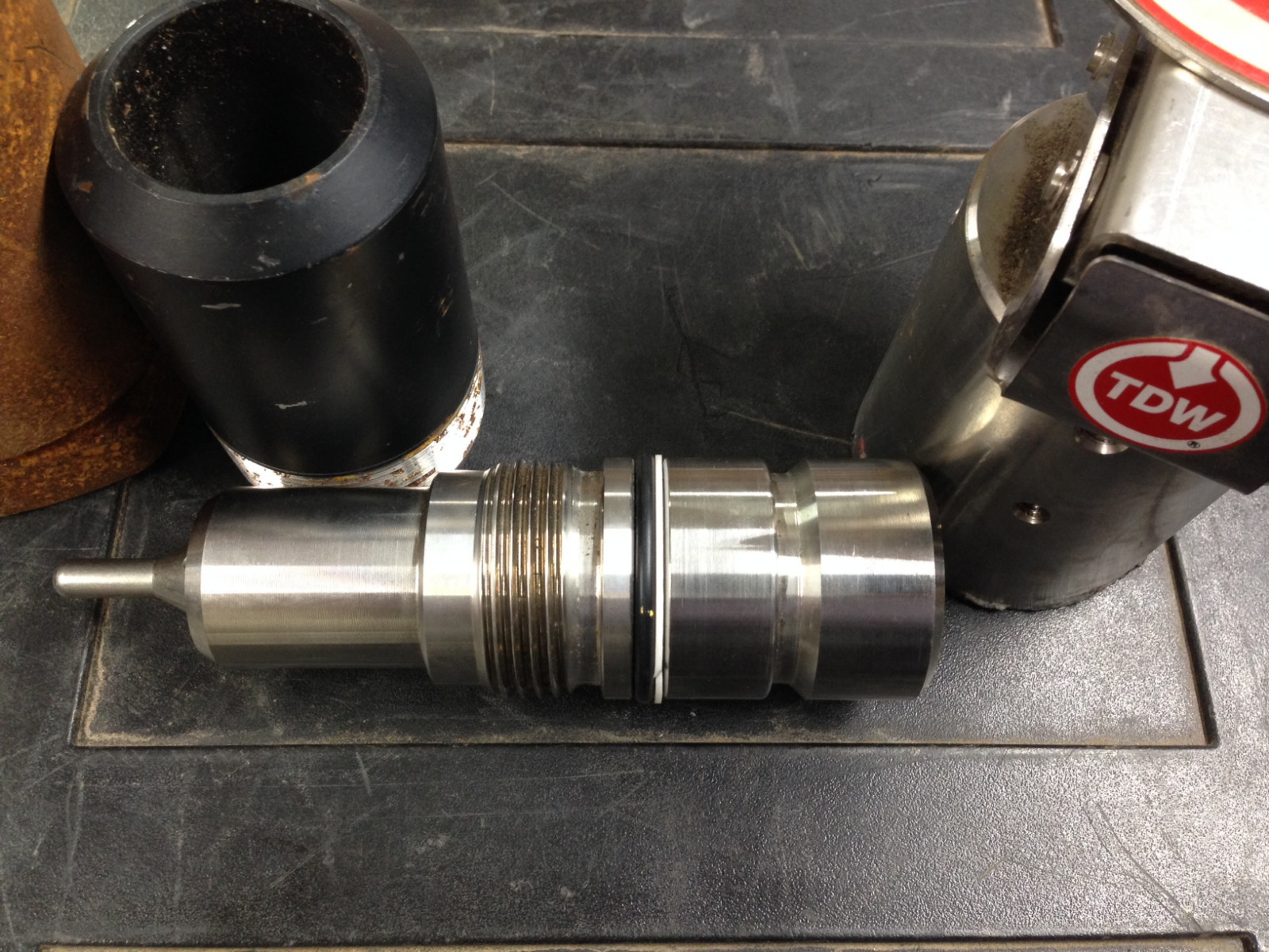 TDW PIG-SIG 00-8145-0001-00 Pipeline Pig Detector