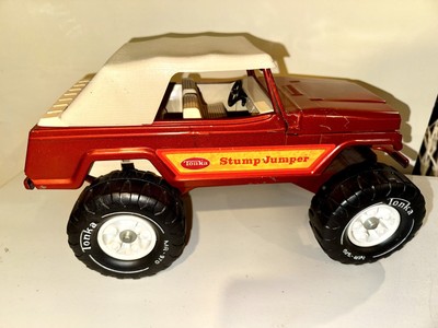 Vintage Tonka Jeepster Stump Jumper 4x4 J