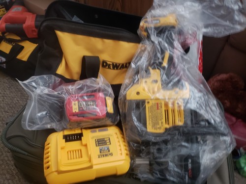 DEWALT DCD460T1 STUD AND JOIST DRILL