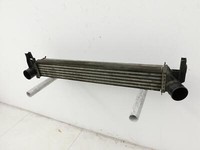 VW Polo V 6R 08-14 TDI 1,2 55KW Ladeluftkühler Kühler VW Polo V 6R 08-14 15.06.2010 6R0145805 W9450001 gebraucht Vorschau 2