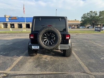 image 4 of exterior