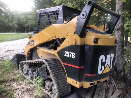 cat 257b skid steer