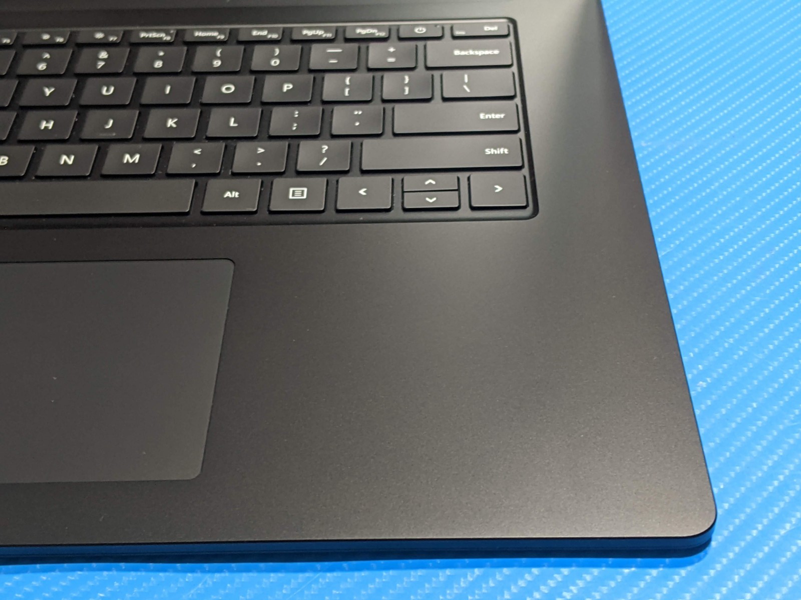 Microsoft Surface Laptop 3 15" Touch i7-1065G7 16GB RAM 512GB SSD Win 11 Pro - Thumbnail 7