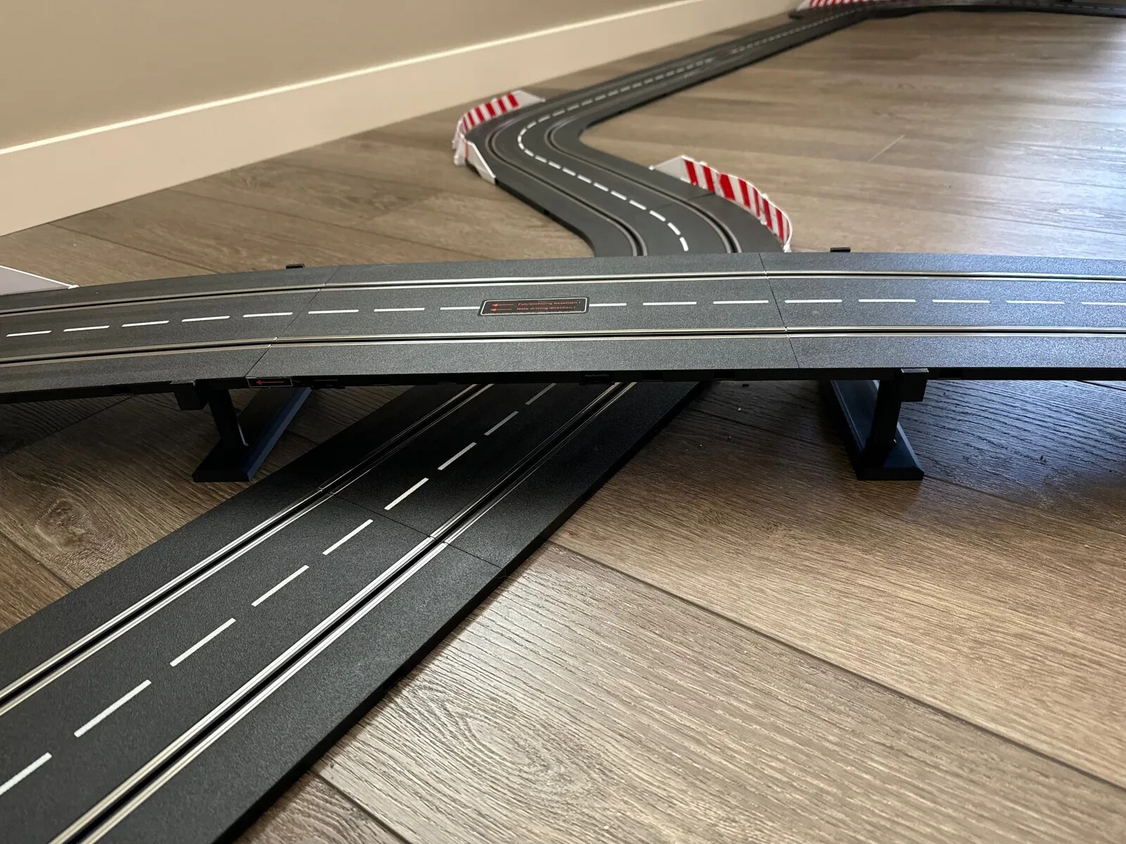 Carrera 132 digital Track Supports Bridge Flyover 4/pk Carrera 132 digital Track Supports Bridge Flyover 4/pk