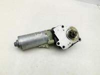 Volvo V40 II 12-16 Motor Stellmotor für Sitz Verstellung Links Vorne Volvo V40 II 12-16 26.08.2013 8621412... Vorschau 4