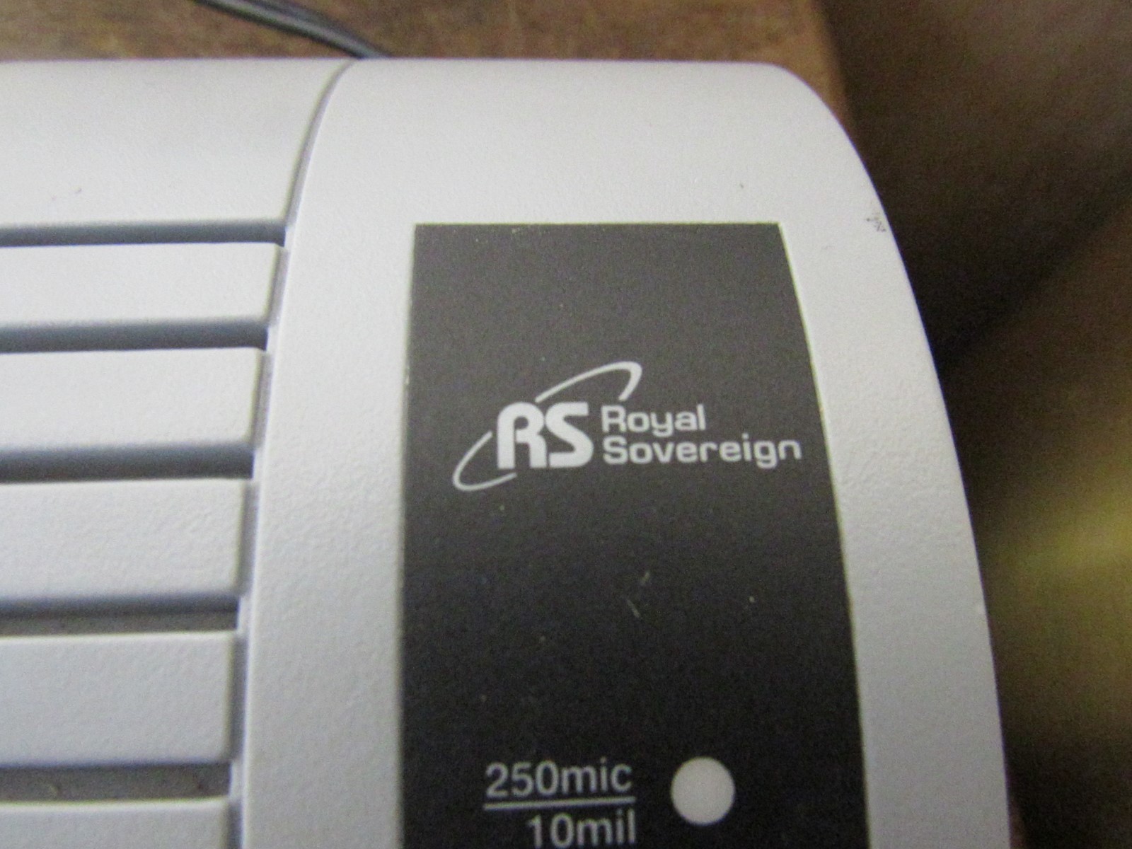 Royal Sovereign RS Business Document Laminating Machine NR-1201 Laminator
