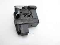 VW Golf VII 7 Variant 13-17 Schaltern Taster Parkbremse Auto Hold VW Golf VII 7 Variant 13-17 11.11.2014 5G0927225D... Vorschau 4