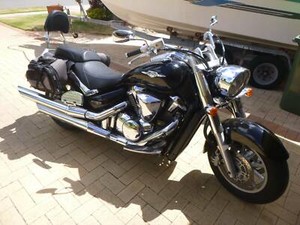 Suzuki boulevard c109
