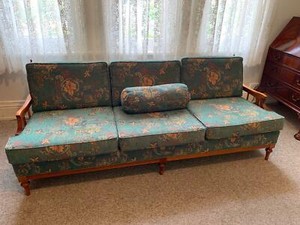 Elegant French Provincial Style Sofa Sofas Gumtree Australia