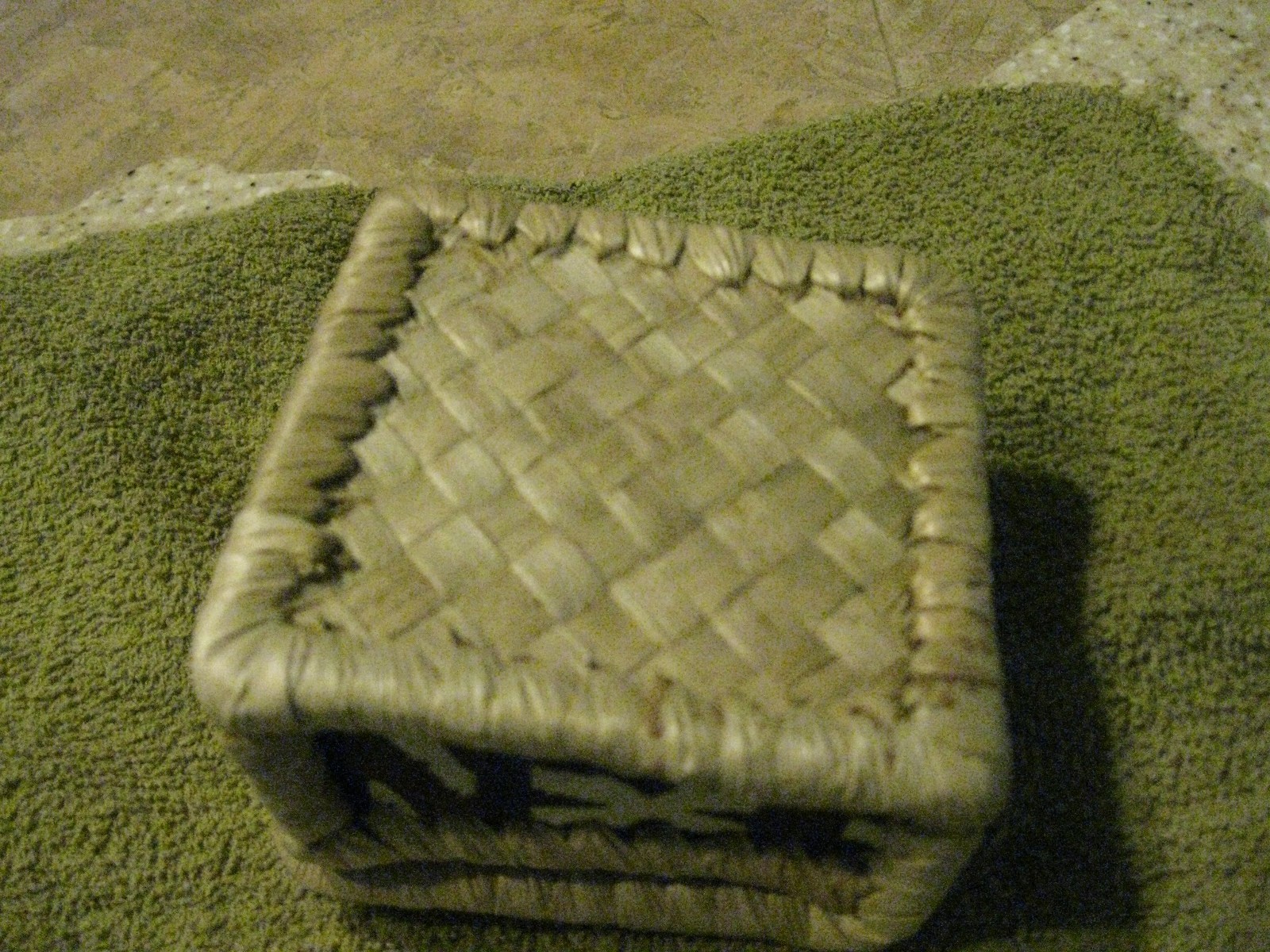 Straw Wooven Box with pattern