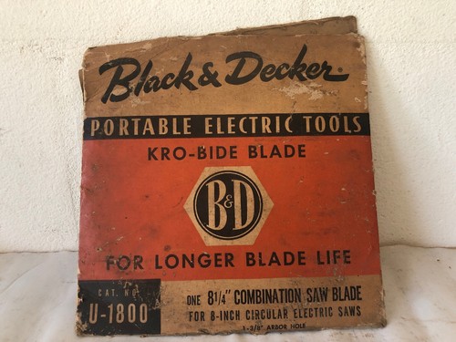 VINTAGE PAIR OF BLACK & DECKER 8 1/4 &8“KRO-BIDE CIRCULAR SAW BLADE U-1800 USED