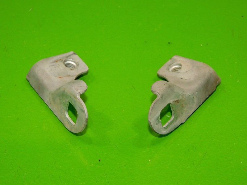 90-93 Integra OEM front headlight light lamp mount brackets tabs SET