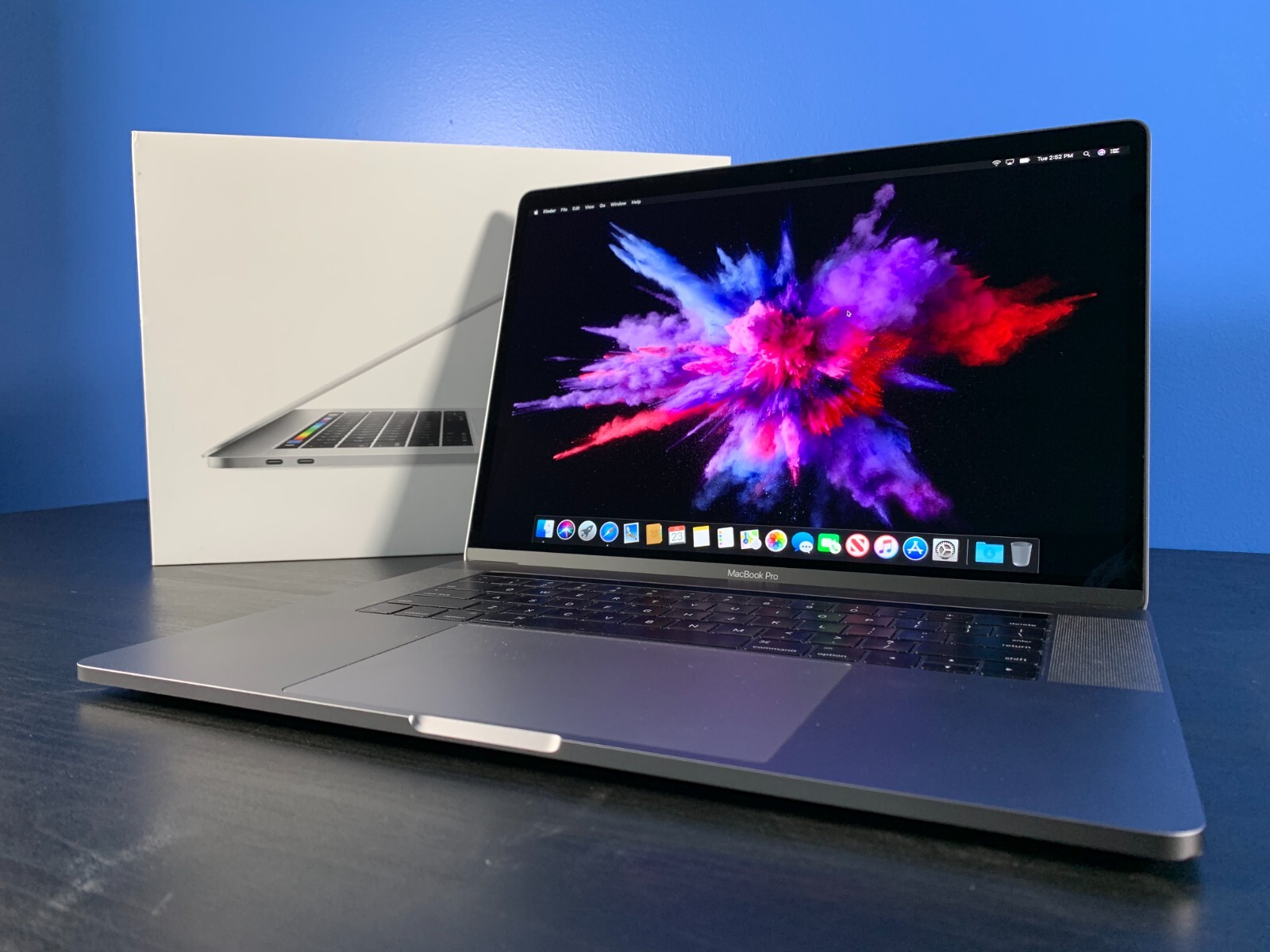 \"Vanno Mam\"Macbook Pro 15インチ New 15-inch MacBook Air, Mac Studio, and Mac Pro are