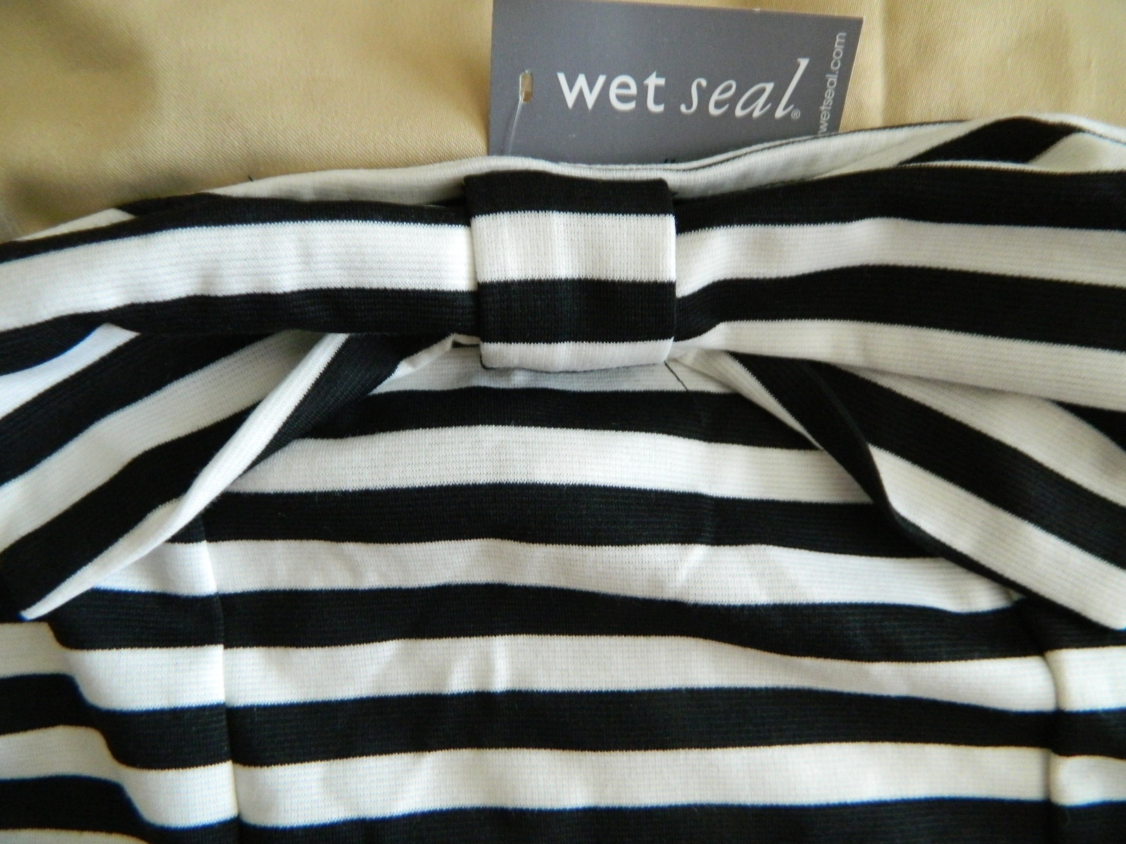 Wet Seal Medium Camila Bow Front Striped Tube Crop Brand New Ships Free in US