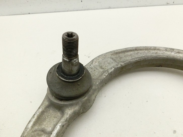 Mercedes W164 ML320 05-09 Querlenker Links Vorne Mercedes W164 ML320 05-09 16.01.2006 gebraucht Vorschau 3
