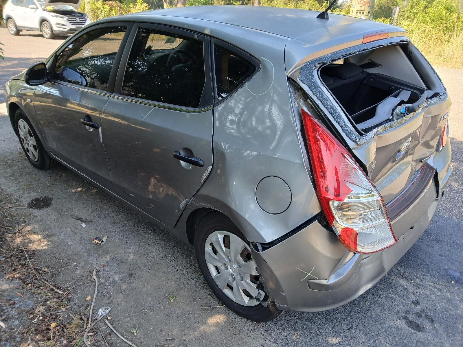 2011 Hyundai I30 POWER WINDOW SWITCH RH FRONT (MASTER SWITCH) MANUAL FOLD MIRROR TYP image 6