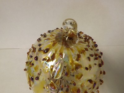 BOYCE ART MARKED SPECKLED IRIDESCENT MARBLED GOLDEN HAND BLOWN GLASS ORNAMENT
