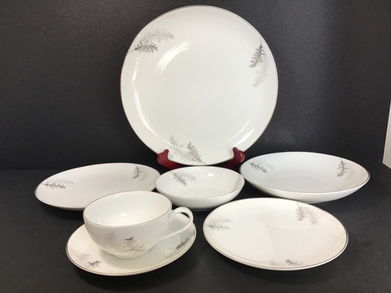 Fukagawa 7 pc Place Setting China Arita Silver Bamboo # 714