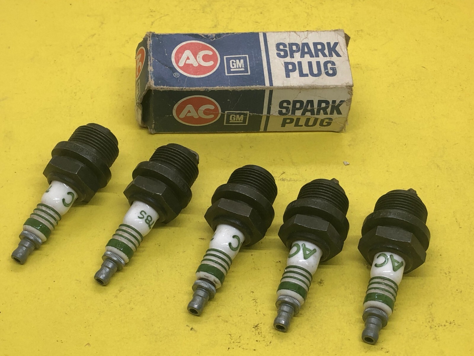 ac spark plug delco champion ラジオ　看板 ac spark plug delco champion ラジオ 看板