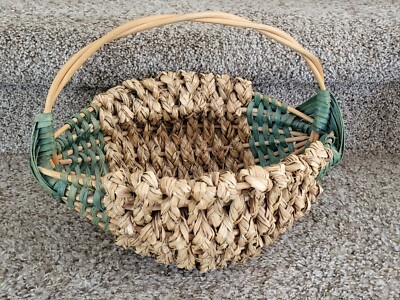 Vintage 12'' Handmade Primitive Braided & Woven Straw Wicker Handled Basket 