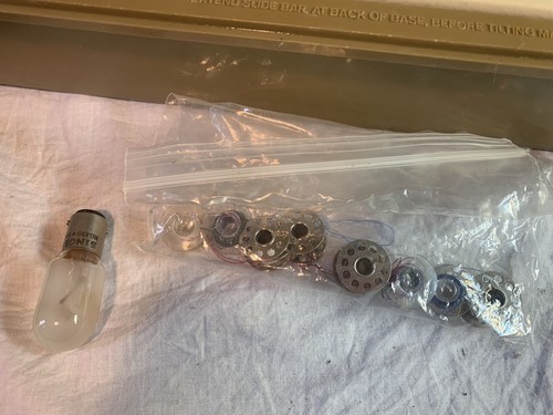 Vintage Portable Singer Sewing Machine 237 Fashion Mate W/ Hard Case Lot