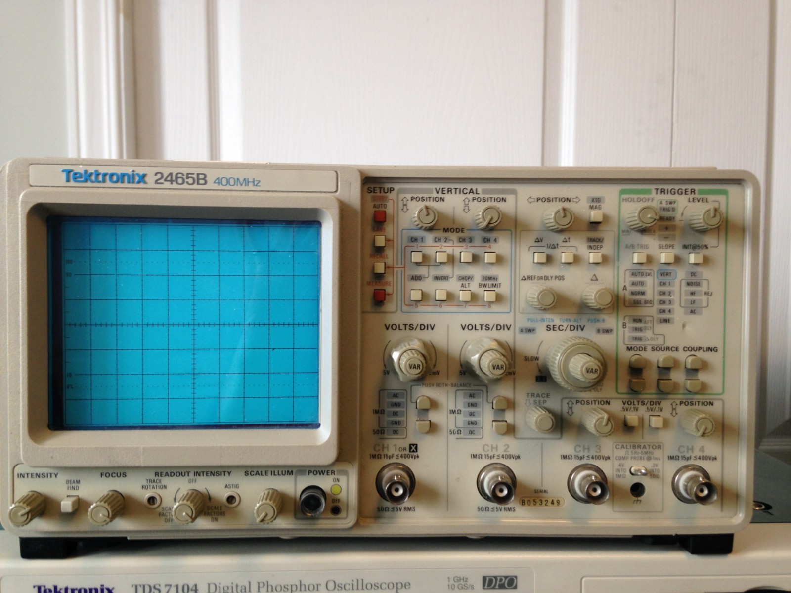 Tekronix 2465B 400MHz Oscilloscope