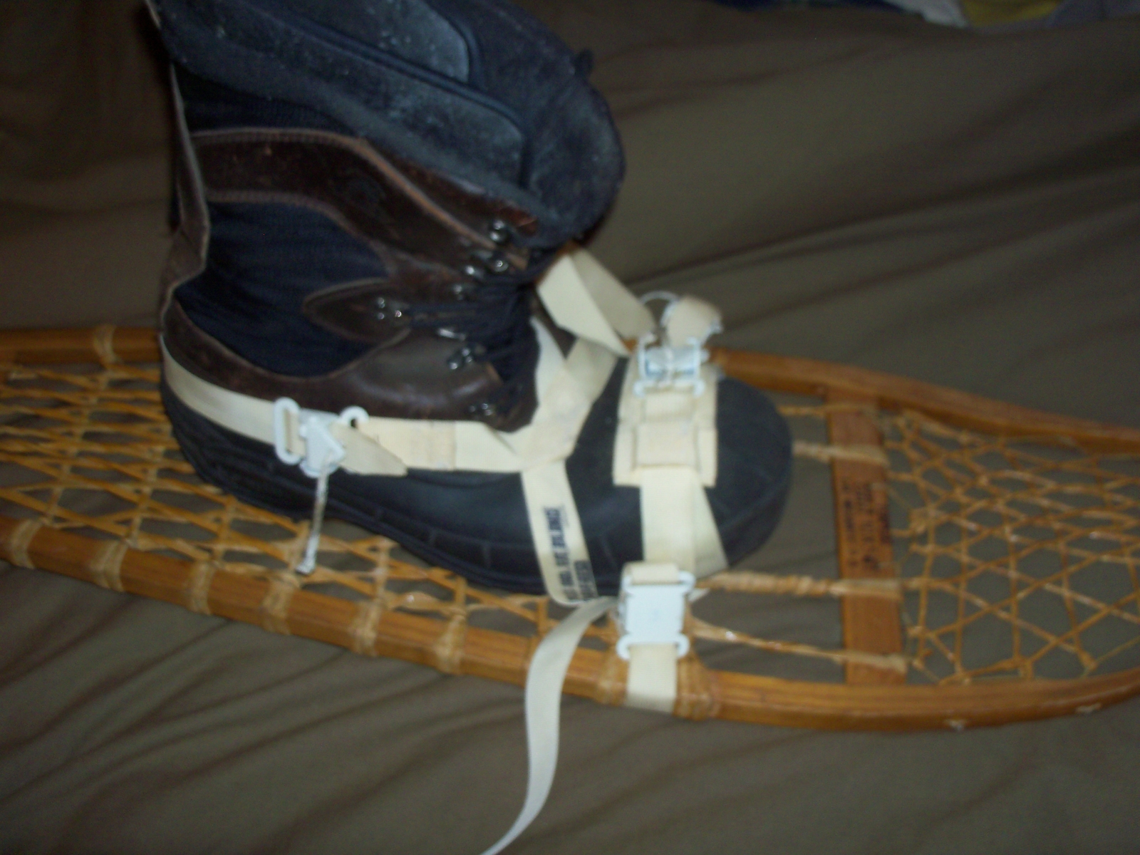 LOT of 2 US Military Universal Snowshoe Bindings NEW eBay