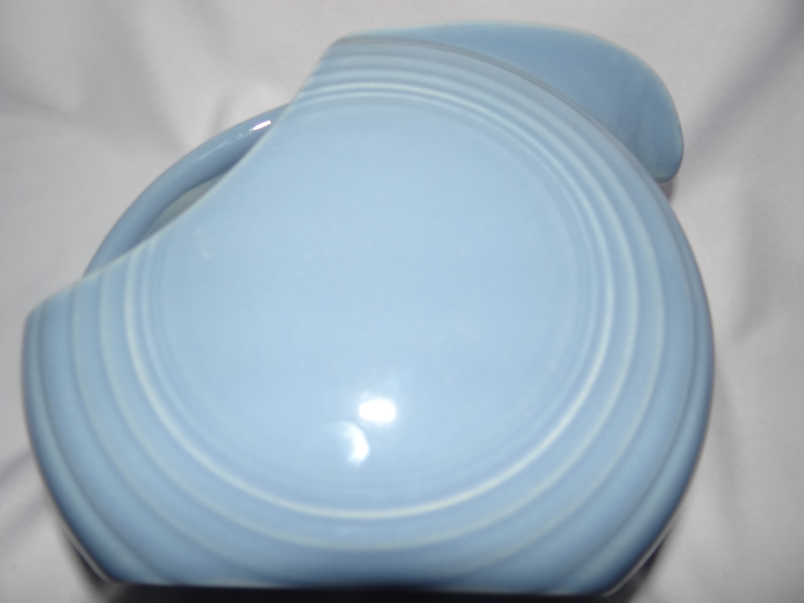 Fiestaware Periwinkle Large Disc Pitcher Fiesta Water Pitcher Retired color