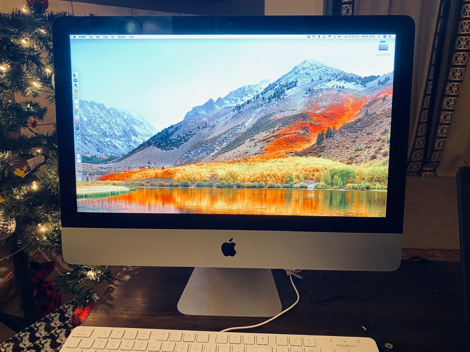 Apple iMac 21.5-inch Desktop Intel I5 Quad-core 2.8ghz 8gb Apple iMac 21.5-inch Desktop Intel I5 Quad-core 2.8ghz 8gb