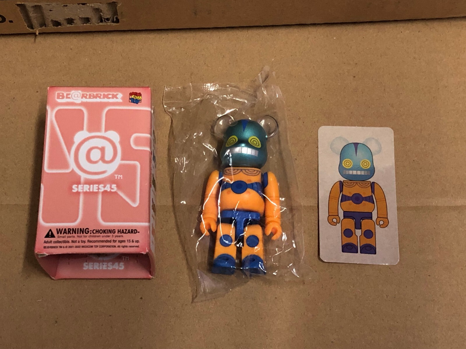 BE@RBRICK SERIES 45 カートン売り　96体 ベアブリック シリーズ45 未開封マスターカートン (全96個入