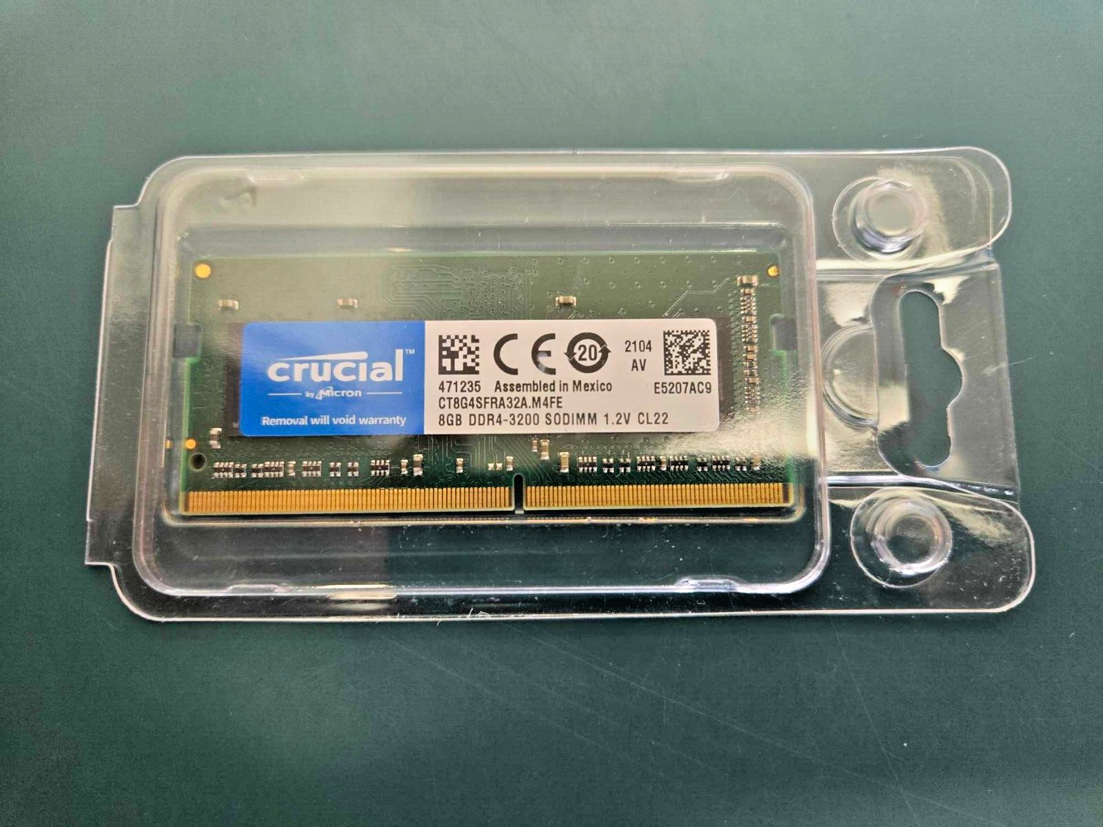 Crucial 8GB-3200 CL22 (DDR4) SODIMM Memory CT8G4SFRA32A.M4FE